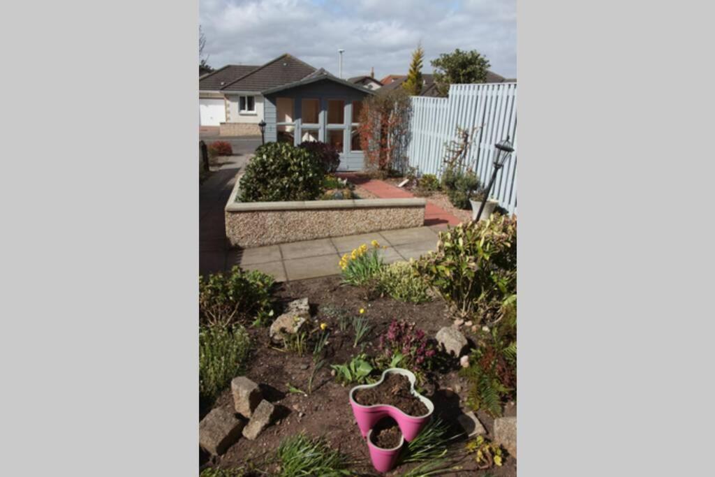 Ferienwohnung Bell Rock View Arbroath Region Region Angus Exterior foto